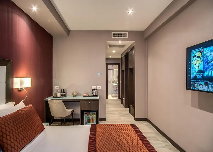 Mz Otel Roma