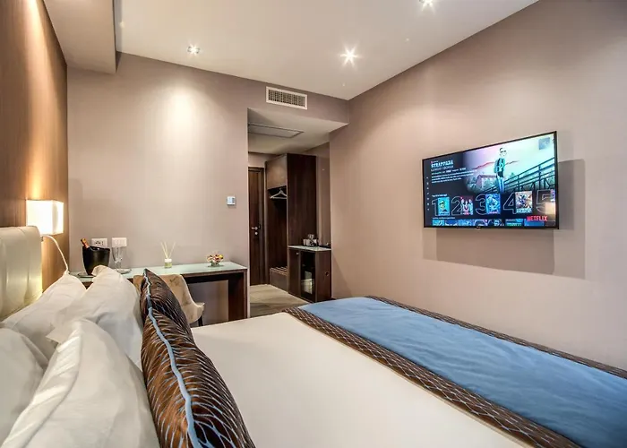Mz Otel